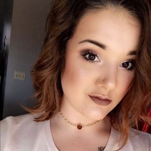 Meet your Posher, Nikki